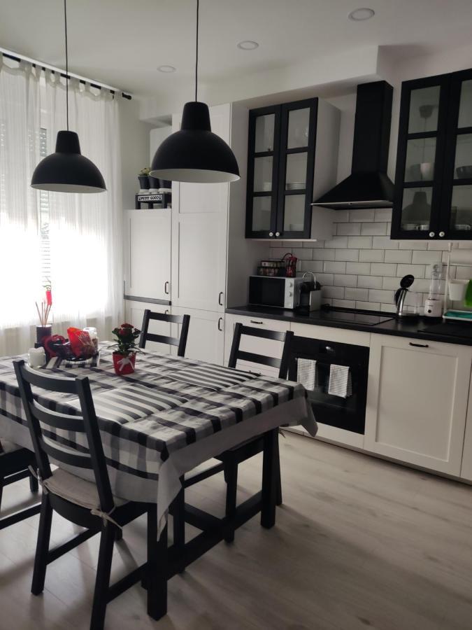 Petit Coco Apartamento Zagreb Exterior foto